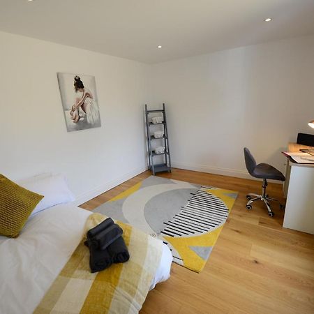 Rollestone New Forest Солсбері Екстер'єр фото